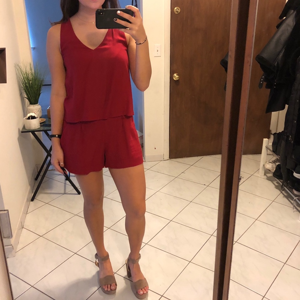 Red Romper purchased in Paris - Picture 2 of 7